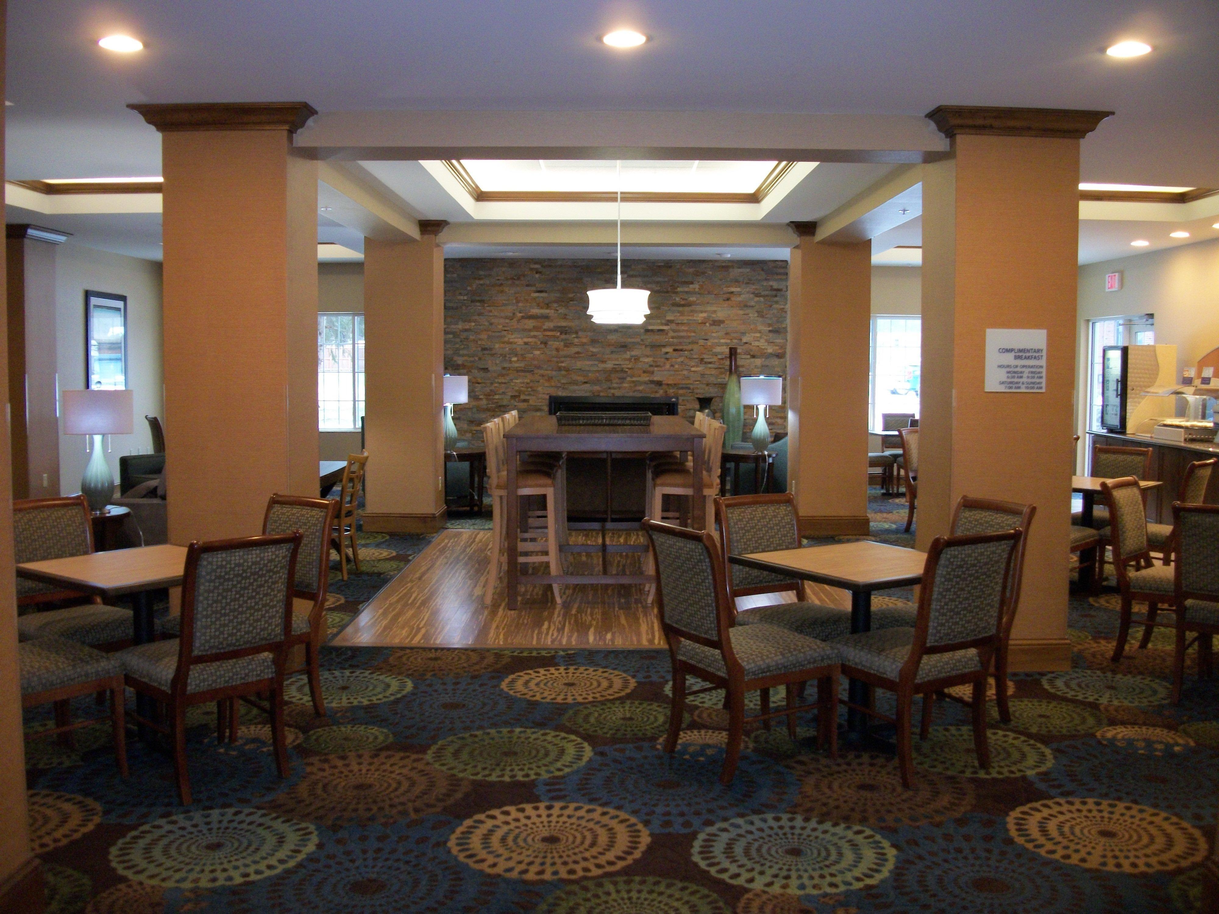 Holiday Inn Express - Cortland By Ihg Εξωτερικό φωτογραφία